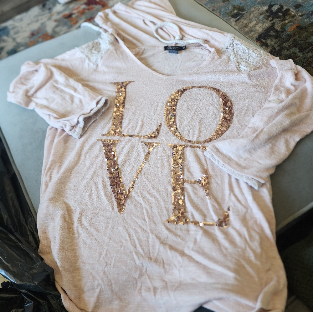 Love shirt
